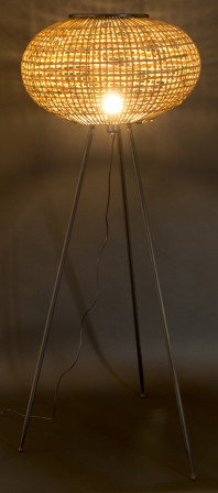 detail Stojací lampa s ratanovým stínidlem GD DESIGN