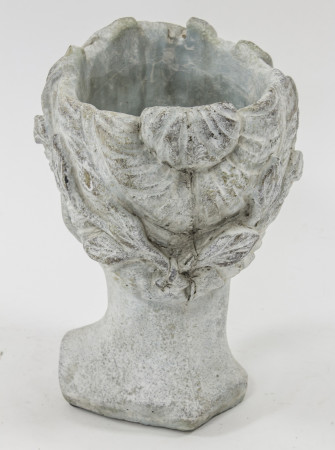 detail Obal na květináč hlava z kameniny GD DESIGN