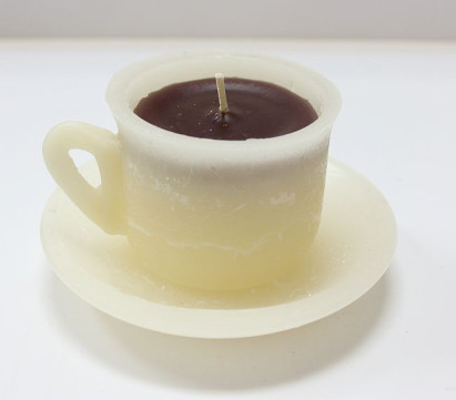 Krémová svíčka šálek káva