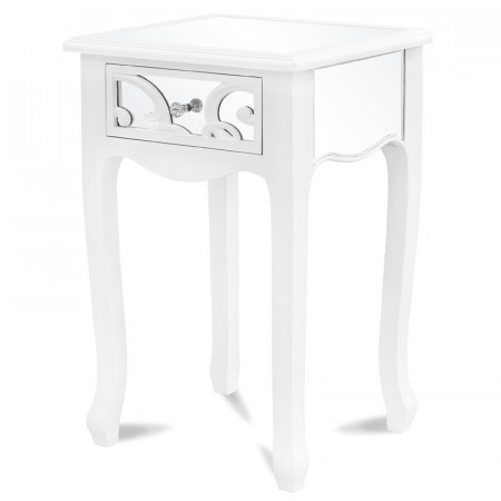 detail Bílý noční stolek GD DESIGN
