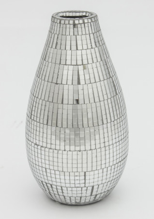 detail Stříbrná váza GD DESIGN
