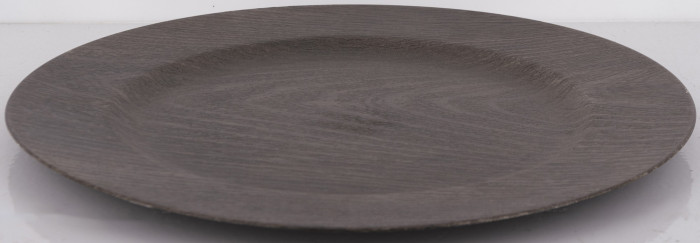 detail Plastový talíř v dekoru dřeva GD DESIGN